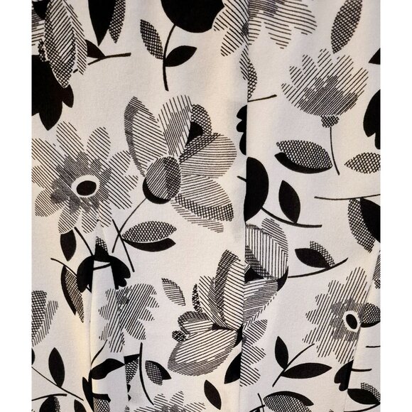 Jones New York 100% Silk Grey Floral Flowy Knee Length Skirt size 18 EUC - Picture 6 of 12